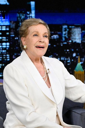 Julie Andrews, Hayden Christensen, Preacher Lawson