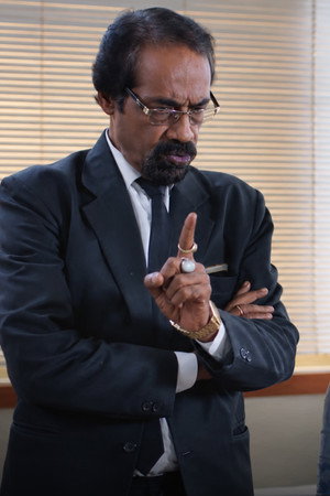 Abhijukto