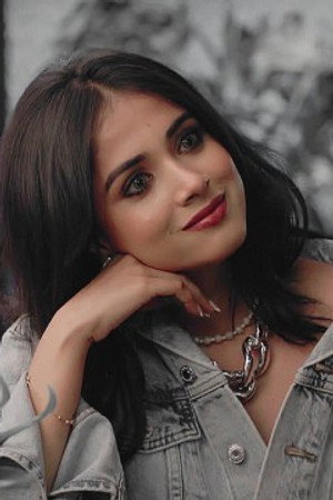 Virat is suspicious of Amruta's intentions