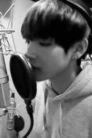 안아줘 (Hug me) performed by V, j-hope