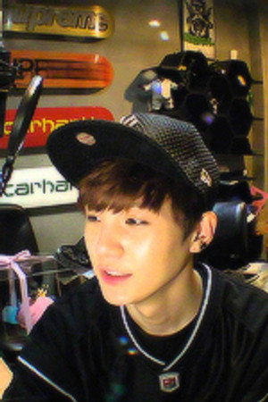 131016 SUGA