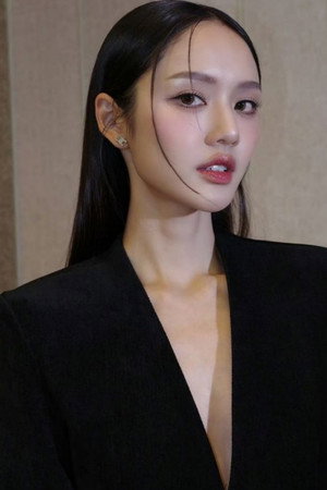 Punyapat Wangpongsathaporn Punyapat Wangpongsathaporn