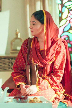 Husna Forces Kausar to Reveal Truth