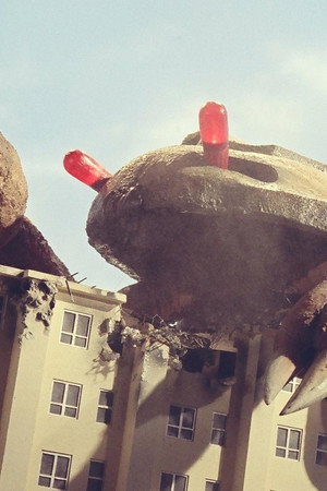 The Saucer Creature from the Evil Planet Is Here!