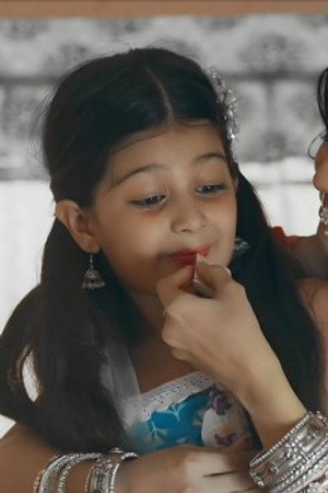Abhira finds solace in Maira