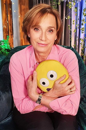 Kristin Scott Thomas - The Rhythm of the Rain