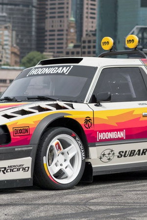 Aussie Shred — Travis Pastrana Does the IMPOSSIBLE in a Subaru Brat