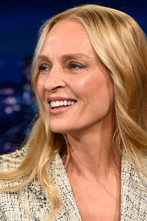 Uma Thurman, Emma Chamberlain, Derrick Stroup