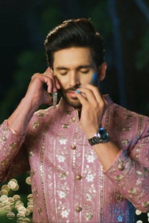 Armaan's offer to Ruhi