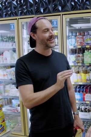 Jack Huston From 'Boardwalk Empire' Goes Snack Shopping!