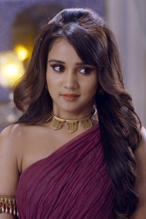 Yasmine Creates Trouble For Aladdin