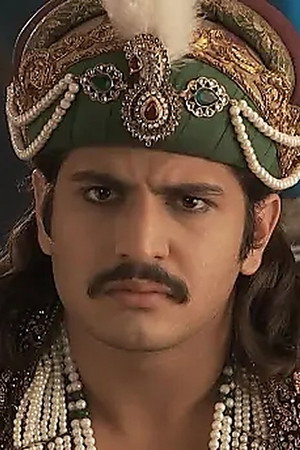 Jalal questions Dilawar about his identity