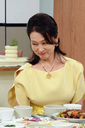Dae Chi Feeling Anxious