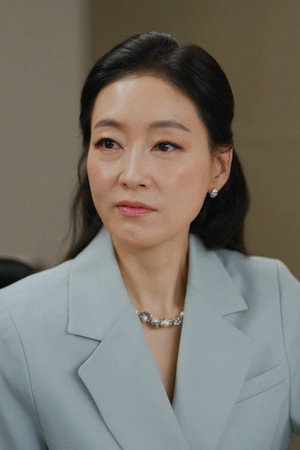 Jin Ju In Crisis