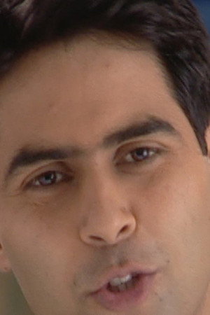 The Viranis Try Convincing Amba