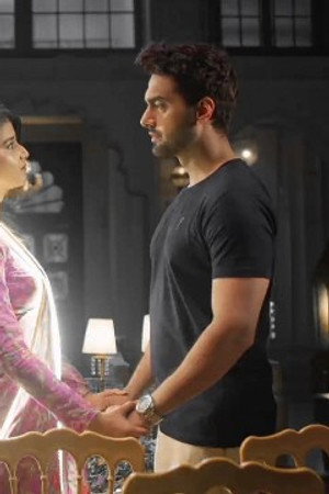 Vidya lashes out at Armaan