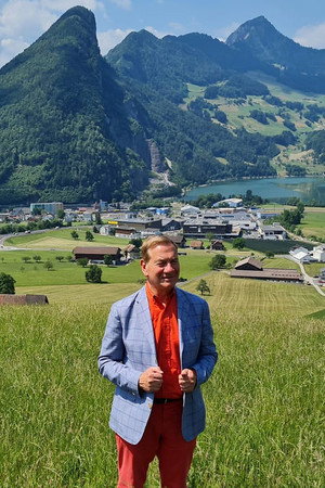 Sedrun to Schwyz