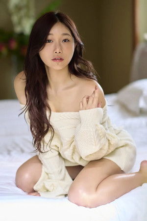 三葉ちはる 三葉ちはる