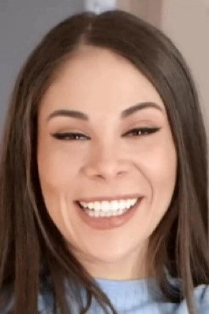 Laura Fox