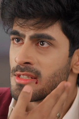 Abhira avoids Armaan