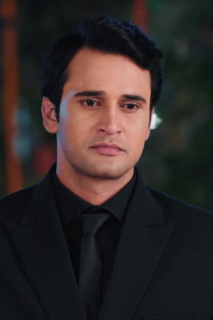 Raj Stays With Bhoomika at Her Parents' House