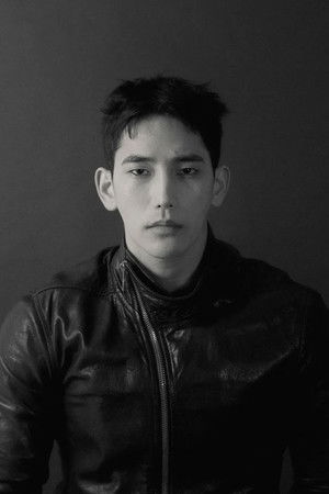 Yuk Jun-seo Yuk Jun-seo