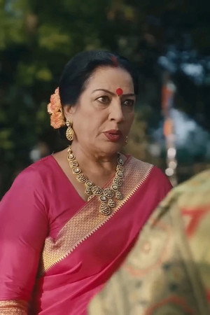 Vimla plans Shekar's remarriage