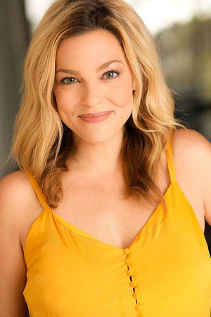 Carly Reeves Carly Reeves