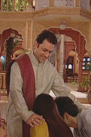 Varsha's mother meets Vishambhar