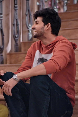 Nandini Advises Parth