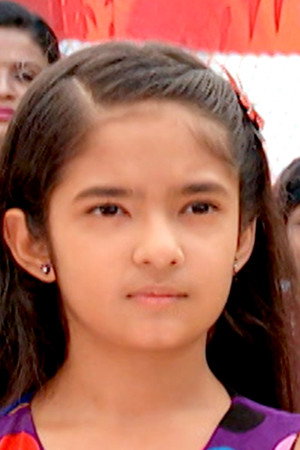 Pari Lok Freezes