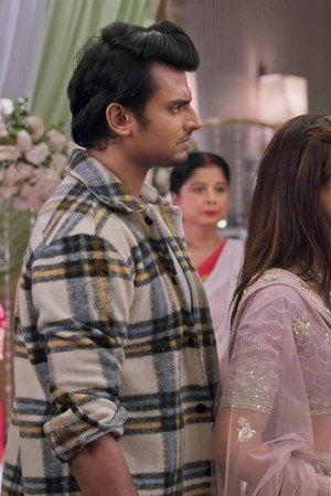 Karan Refuses Tripti's Proposal