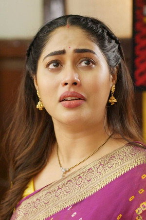 E1328. Raashi Stops Shanaya