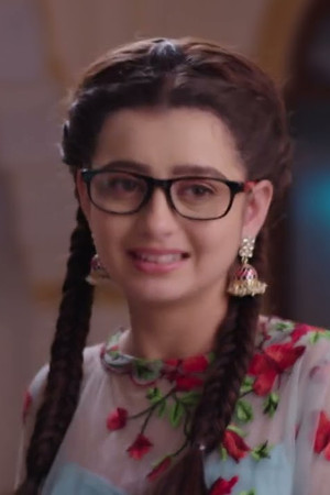 Paakhi Hides a Truth From Naksh