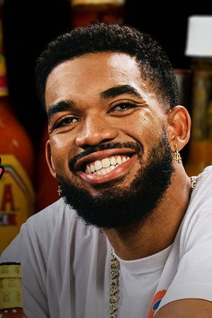 Karl-Anthony Towns Goes One on One Against Spicy Wings