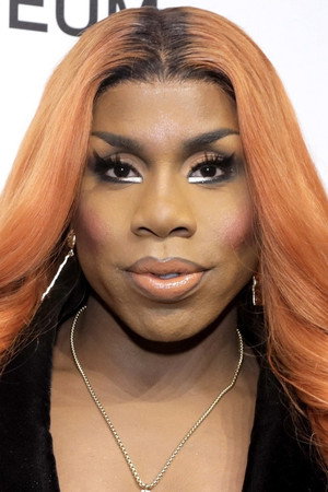 Monét X Change Monét X Change