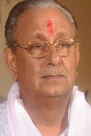 Dadaji Brings Aarti Home!