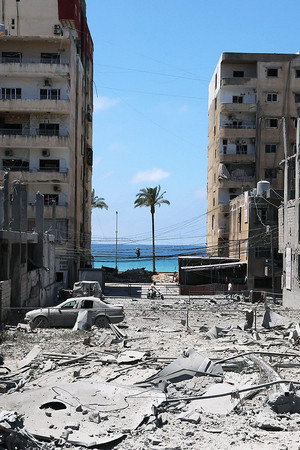 10/06/2026: Israel Strikes Lebanon as SpaceX Float Nears and Armenia Votes