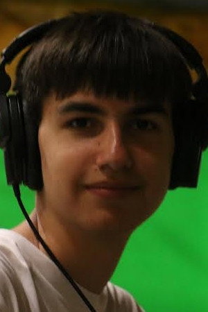 /iYbwInO4XlU6QR2k0QtIWhhDMZP.jpg