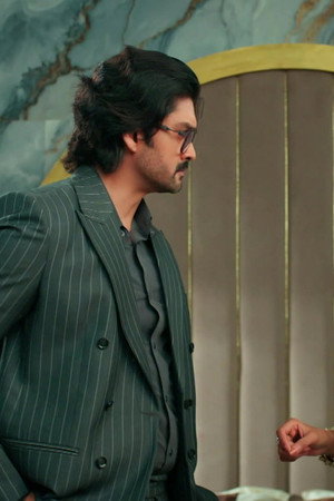 Vishwas Confronts Aarambhi