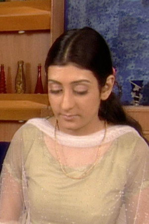 Sukanya Welcomes Kumkum