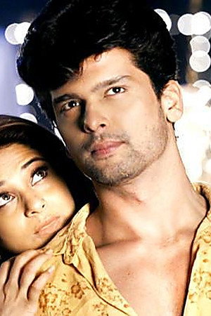 Maya Returns Her Golden Chain To Vandana