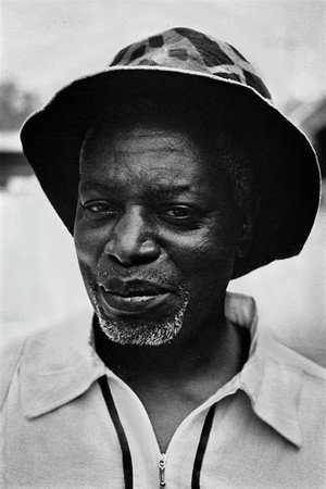 Mwezé Ngangura