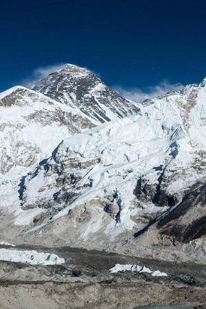 Everest, the Great Challenge