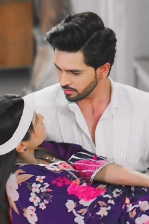 Armaan goes against Sanjay