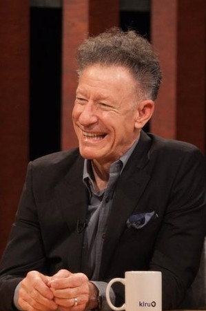 Lyle Lovett