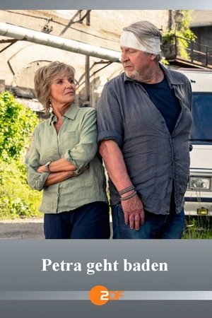 Petra geht baden