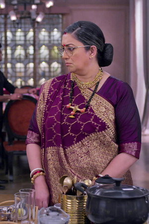 Samaira Offers Apology to Tulsi