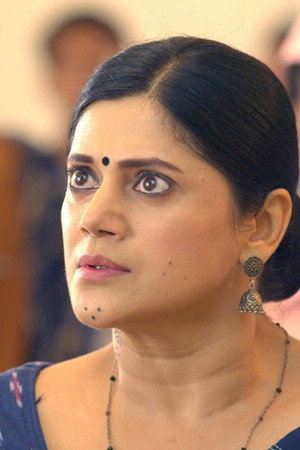 E1233. Pushpa Slaps Chirag