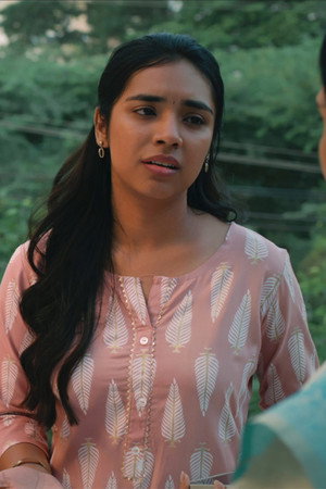 Harini Stands by Jayshree